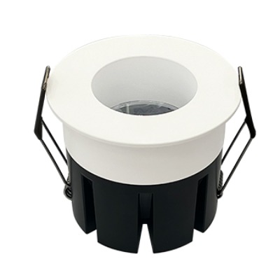 C015
